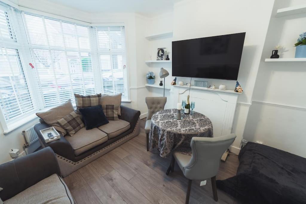 1 Bed - Wifi - Pet Friendly - Harrow Apartamento Exterior foto